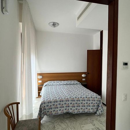Hotel Valentino Lavagna Extérieur photo