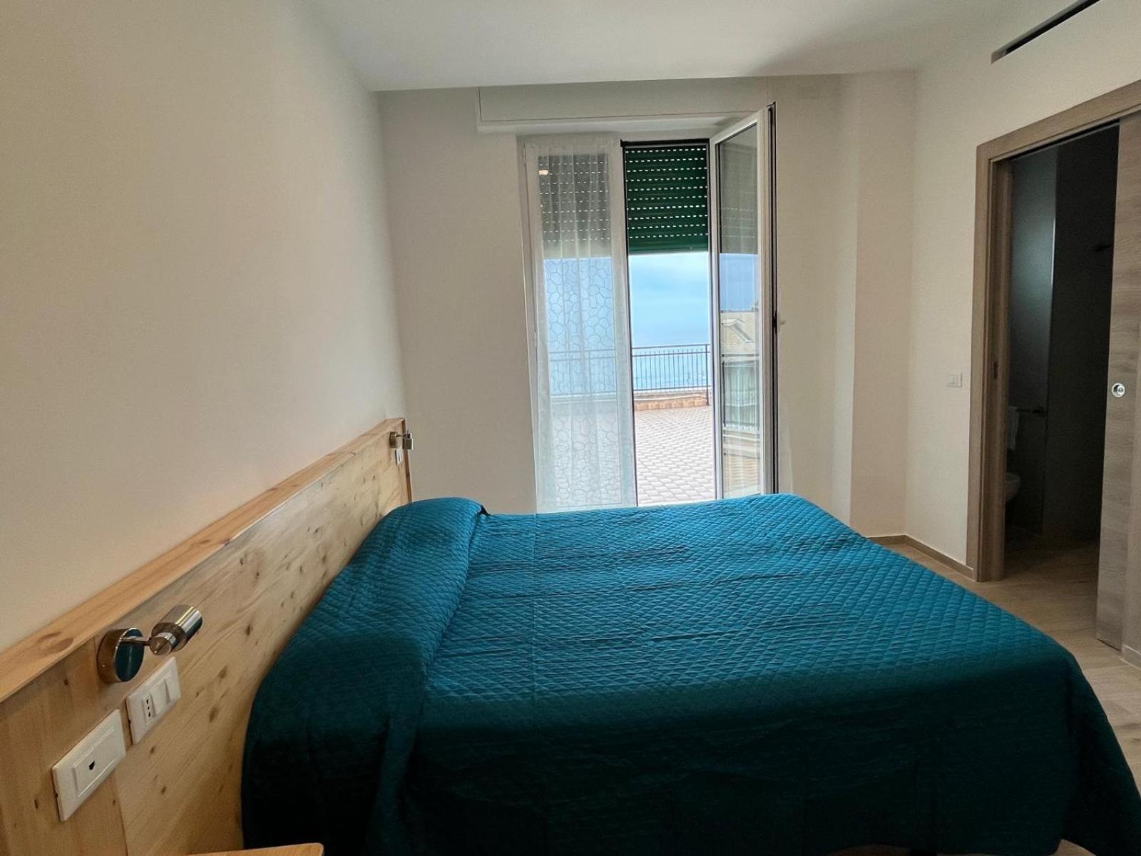 Hotel Valentino Lavagna Extérieur photo