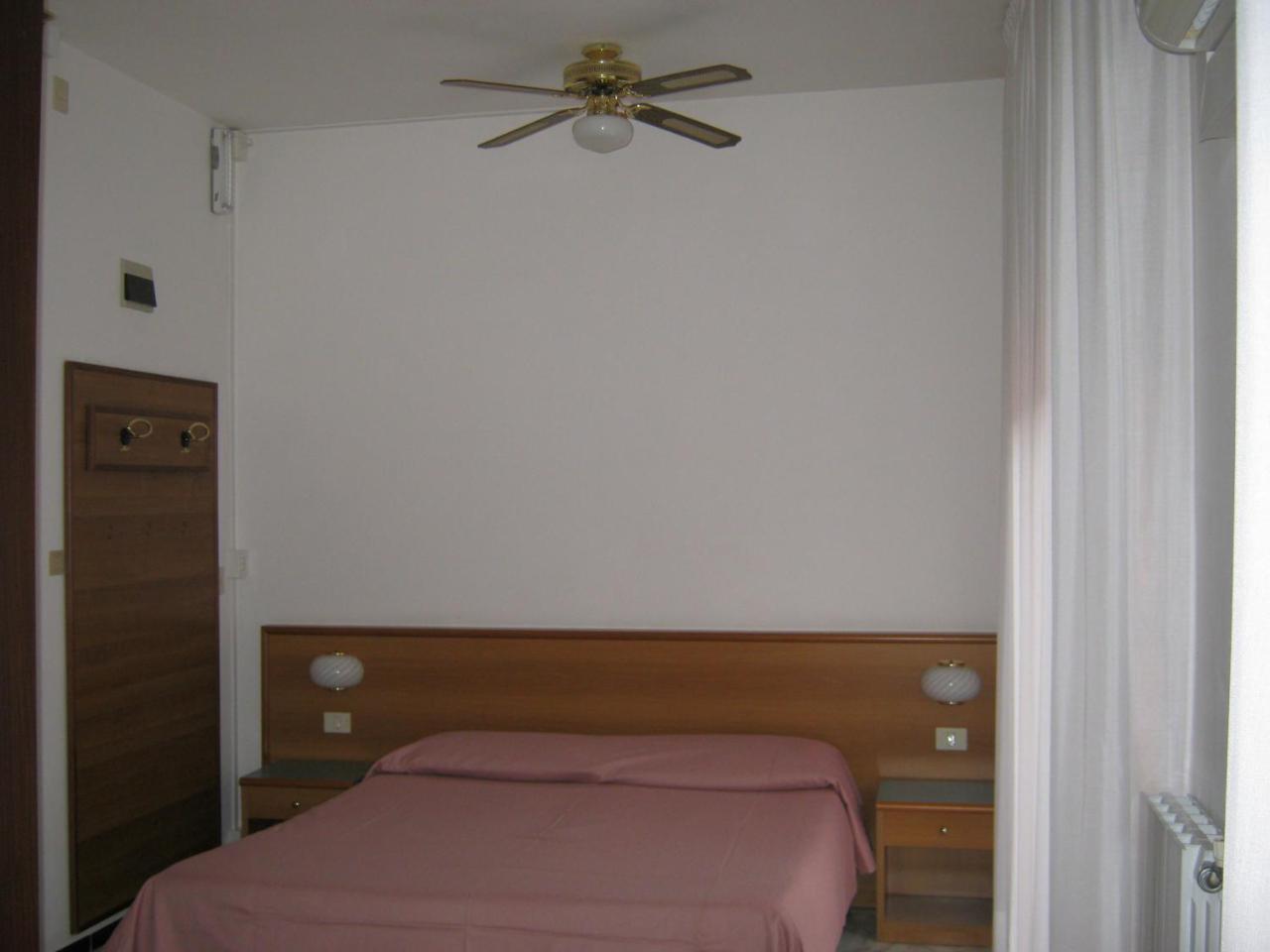 Hotel Valentino Lavagna Extérieur photo