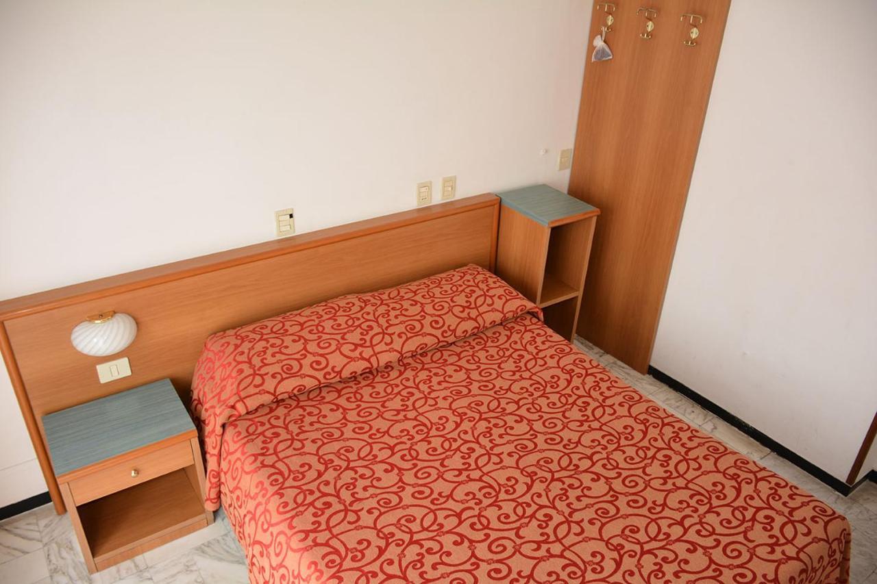 Hotel Valentino Lavagna Extérieur photo