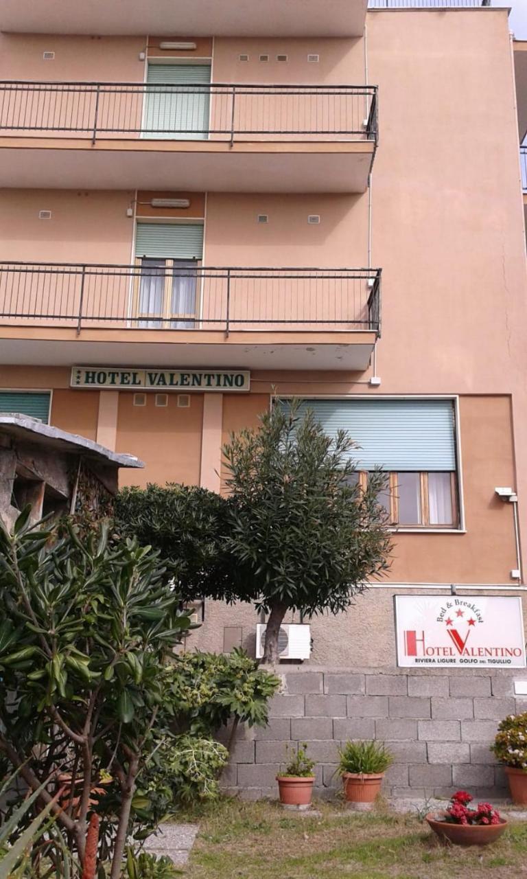 Hotel Valentino Lavagna Extérieur photo
